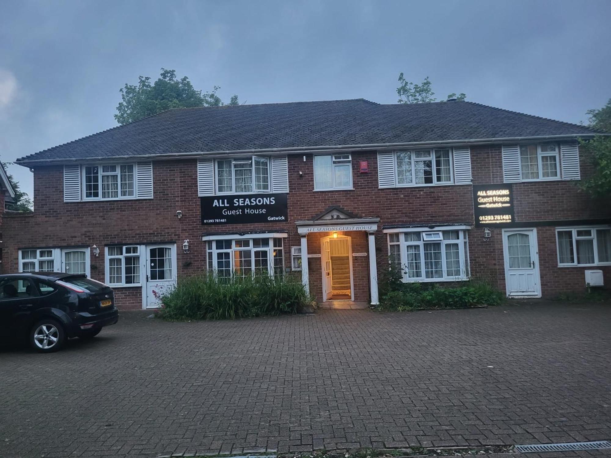 All Seasons Gatwick Guest House & Parking Horley Exterior foto