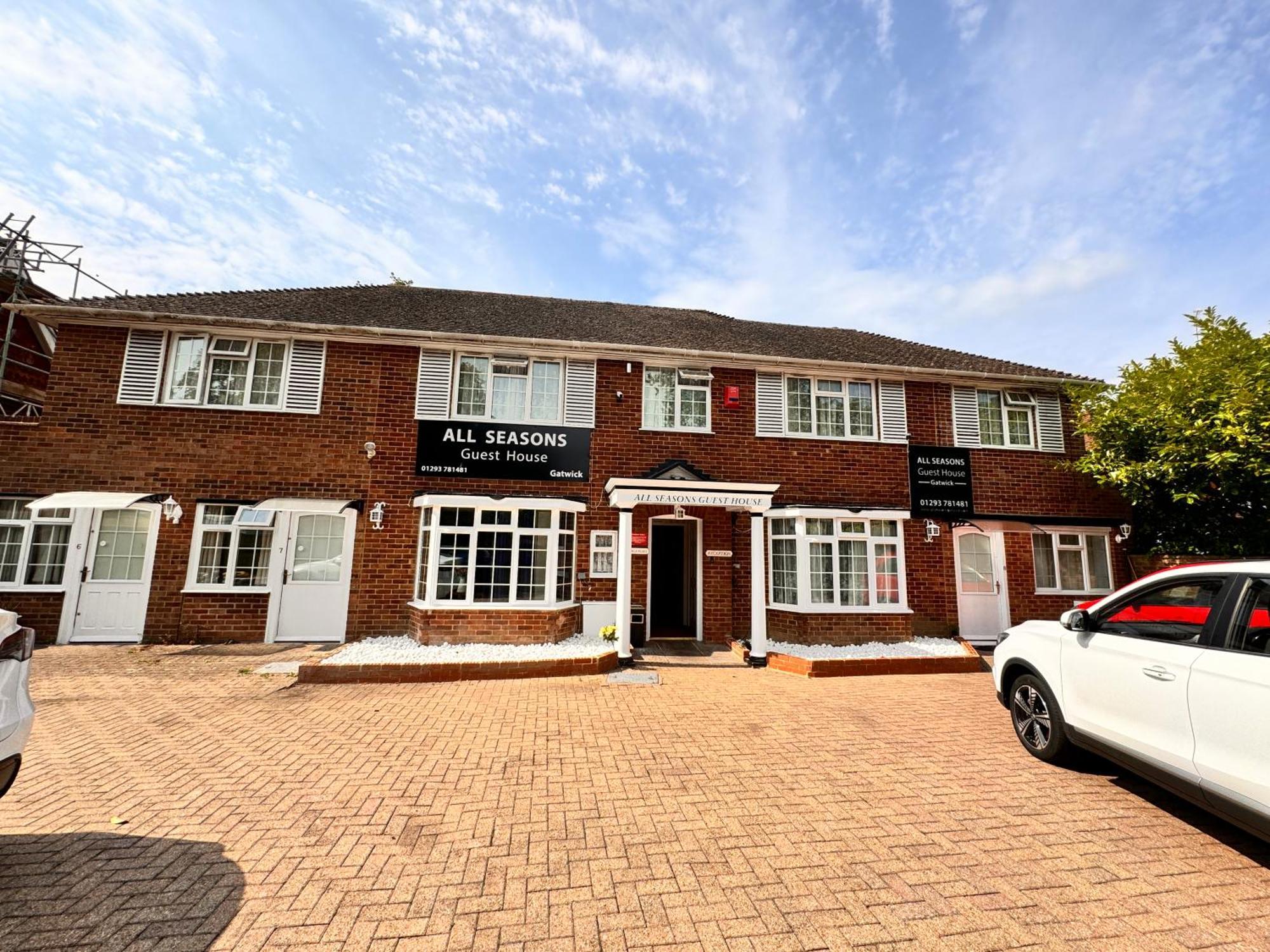 All Seasons Gatwick Guest House & Parking Horley Exterior foto